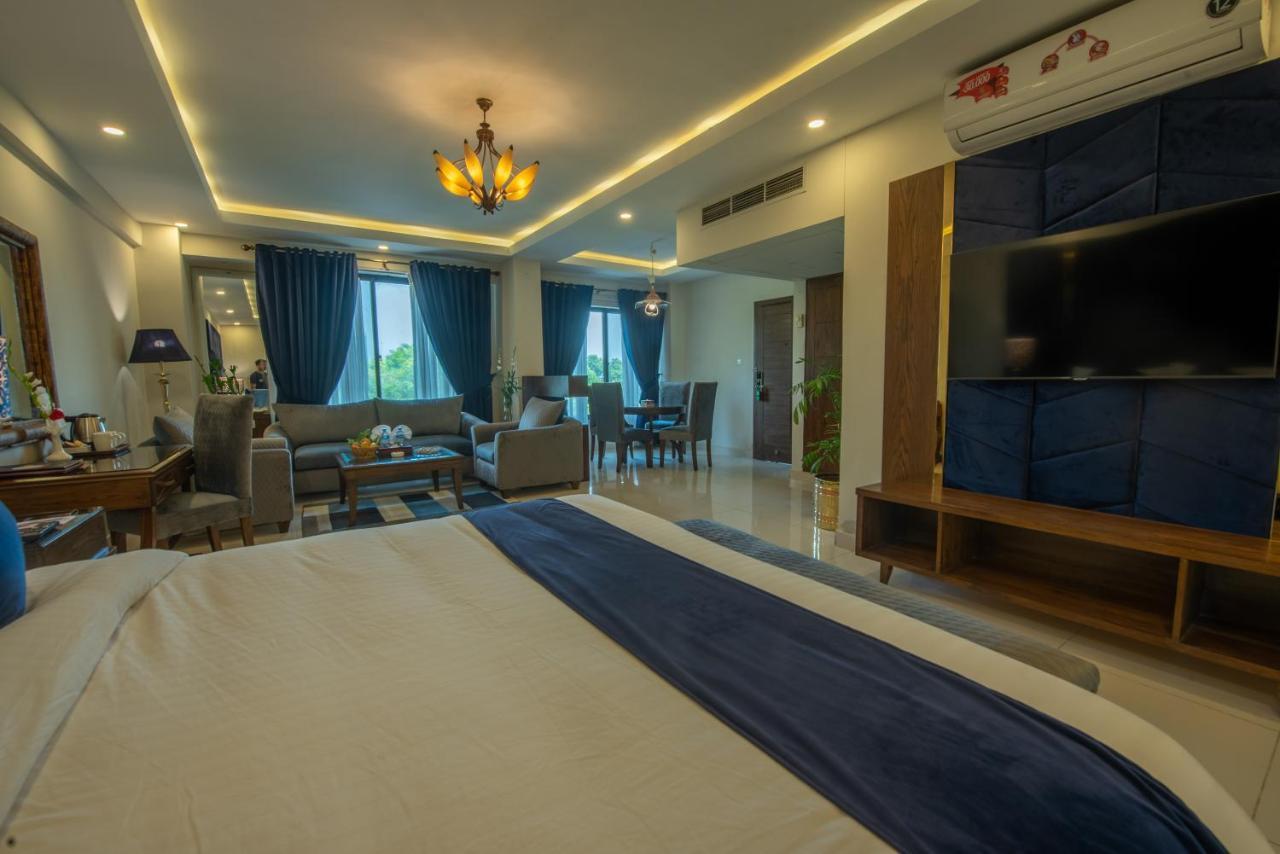 Envoy Continental Hotel อิสลามาบัด ภายนอก รูปภาพ