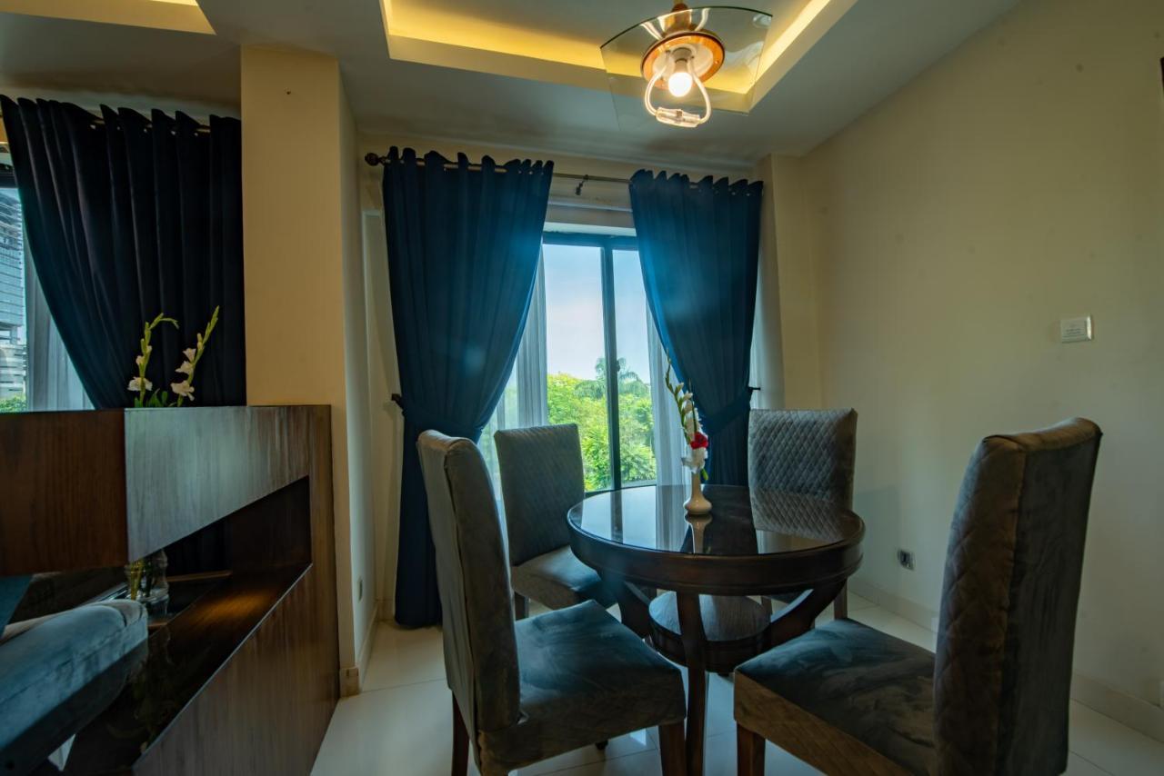 Envoy Continental Hotel อิสลามาบัด ภายนอก รูปภาพ